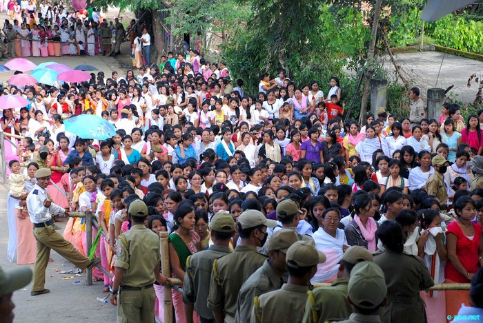 Bor Day of Durga Puja Festival at  Hiyangthang Lairembi Temple  :: 04 October 2011