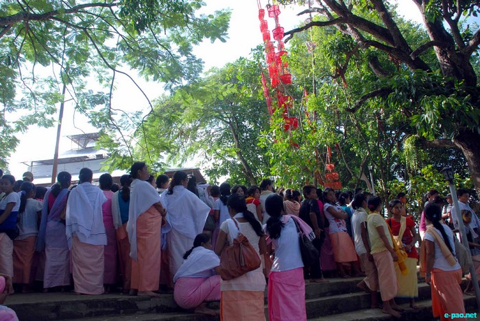 Bor Day of Durga Puja Festival at  Hiyangthang Lairembi Temple  :: 04 October 2011