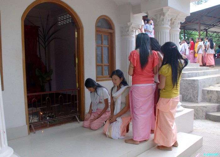 Bor Day of Durga Puja Festival at  Hiyangthang Lairembi Temple  :: 04 October 2011