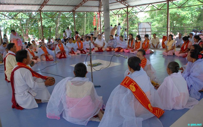 Bor Day of Durga Puja Festival at  Hiyangthang Lairembi Temple  :: 04 October 2011