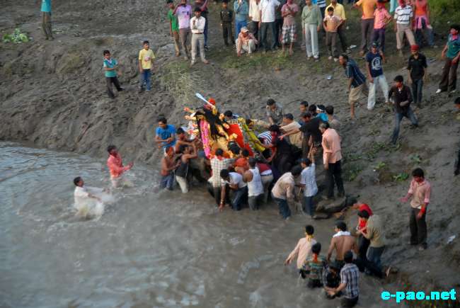 Last Day of Durga Puja Festival at  Imphal River :: 08 October 2011