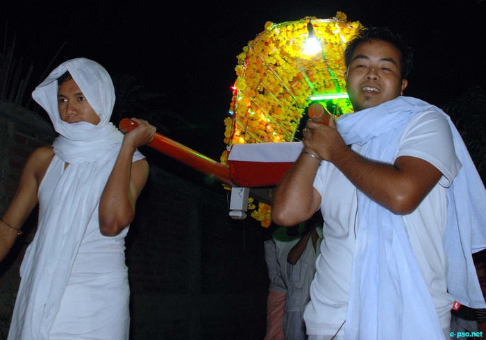 Hari Uthan Festival at Bamon Leikai, Imphal :: 7 November 2011