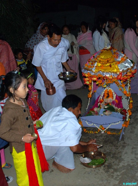 Hari Uthan Festival at Bamon Leikai, Imphal :: 7 November 2011