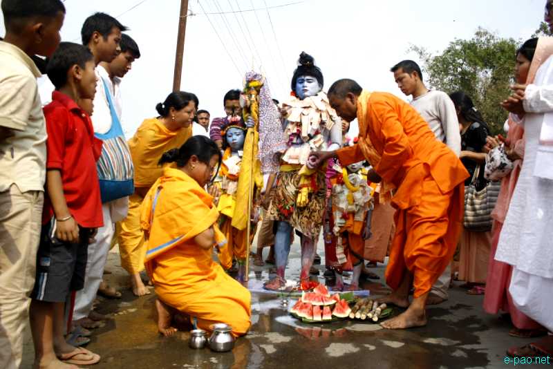 Prayer to Lord Shiva Mahadev on the eve of Baruni Chingkaba Festival :: March 20 2012