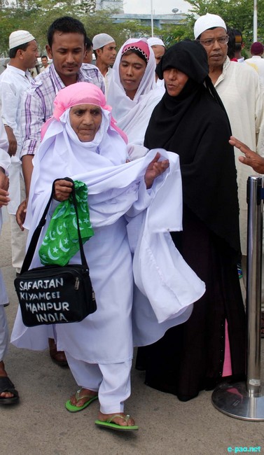 Manipuri Muslim Women for Haj pilgrimage to Mecca - See-off at Imphal Tulihal Airport on 10 October 2011