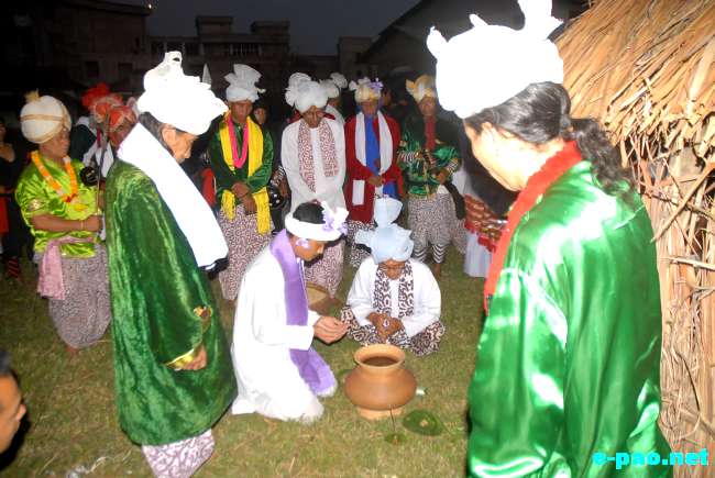 Kawak Tanba at Sana Konung, Imphal :: 06 October 2011