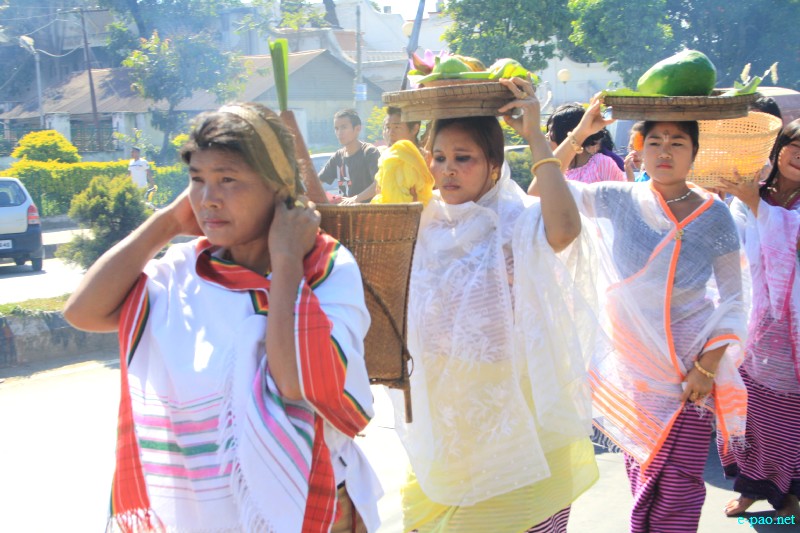 Mera Houchongba  : re-affirming close bond and ties between hill and valley people at Sana Konung ::  29 Oct 2012