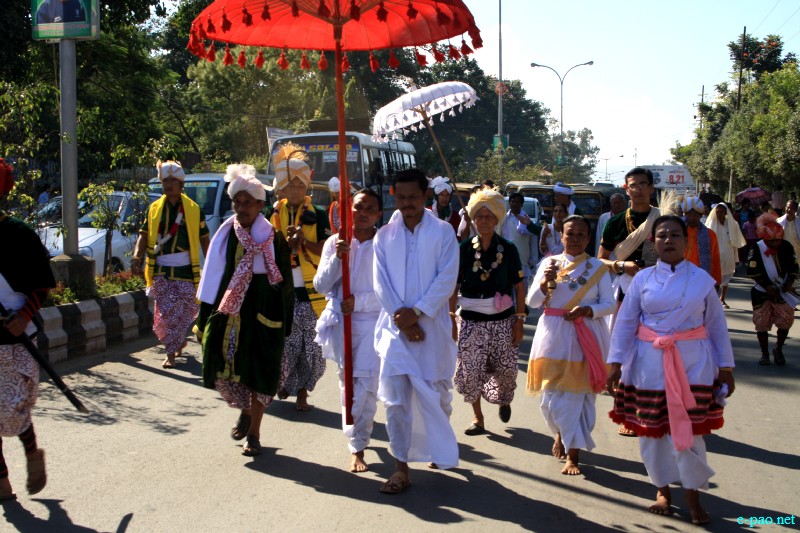 Mera Houchongba  : re-affirming close bond and ties between hill and valley people at Sana Konung ::  29 Oct 2012