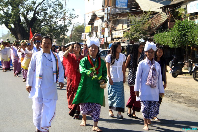Mera Houchongba  : re-affirming close bond and ties between hill and valley people at Sana Konung ::  29 Oct 2012