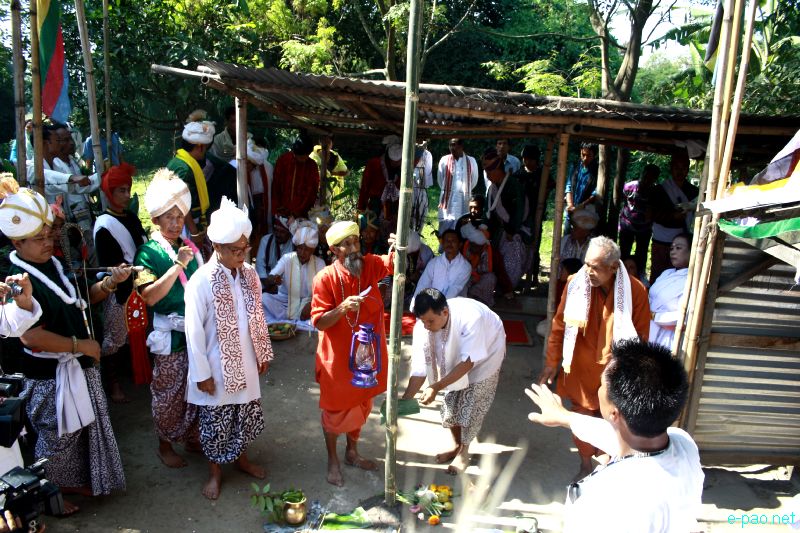 Mera Houchongba : re-affirming close bond and ties between hill and valley people at Kangla :: 29 Oct 2012