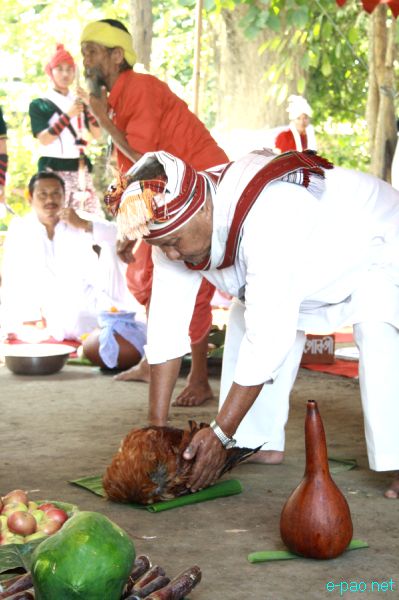 Mera Houchongba : re-affirming close bond and ties between hill and valley people at Kangla :: 29 Oct 2012