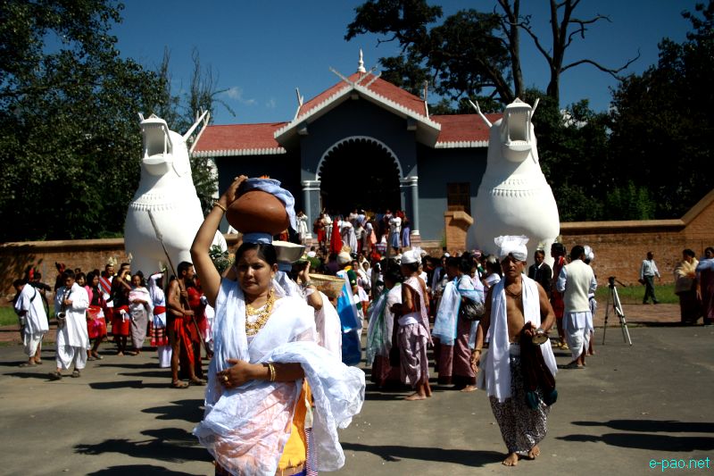 Mera Houchongba : re-affirming close bond and ties between hill and valley people at Kangla :: 29 Oct 2012