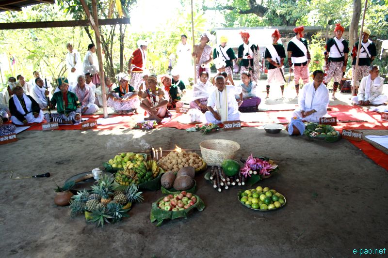 Mera Houchongba : re-affirming close bond and ties between hill and valley people at Kangla :: 29 Oct 2012