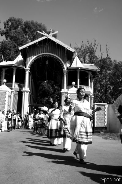 Mera Houchongba : re-affirming close bond and ties between hill and valley people at Kangla :: 29 Oct 2012