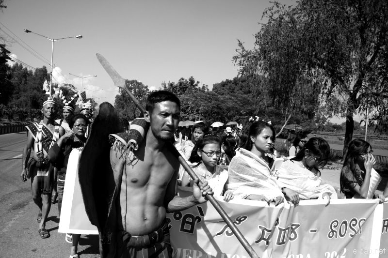 Mera Houchongba : re-affirming close bond and ties between hill and valley people at Kangla :: 29 Oct 2012