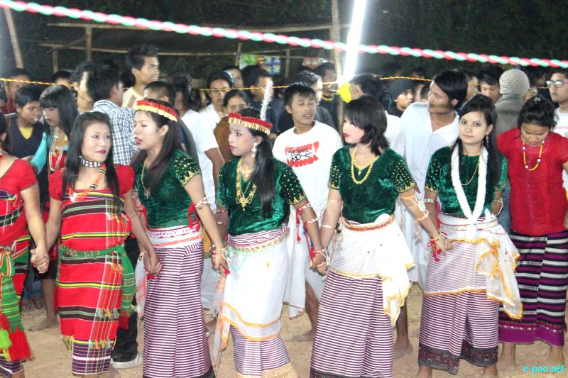 Thabal Chongba at Mera Houchongba   : re-affirming close bond and ties between hill and valley people at at Kyamgei Thongju ::   29 Oct 2012