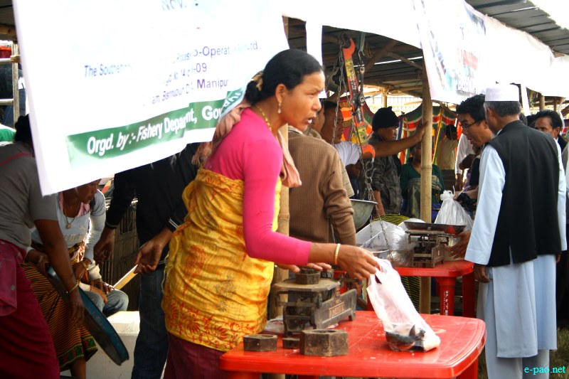 Fish Fair cum Fish crop competition, 2012  at  Hapta Kangjeibung, Imphal :: 14  November, 2012