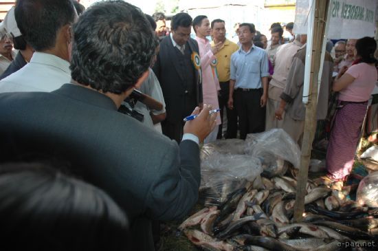 Fish Fair for Ningol Chakouba at Pologround, Imphal :: 10-11 November 2007