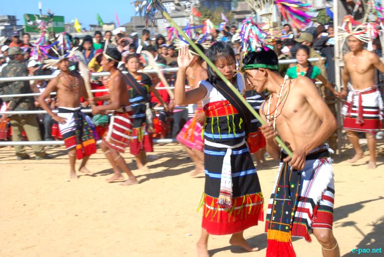 Zeliangrong Dance Presentation at 8th State Level Orange festival 2011 at Tamenglong :: 16 Dec 2011