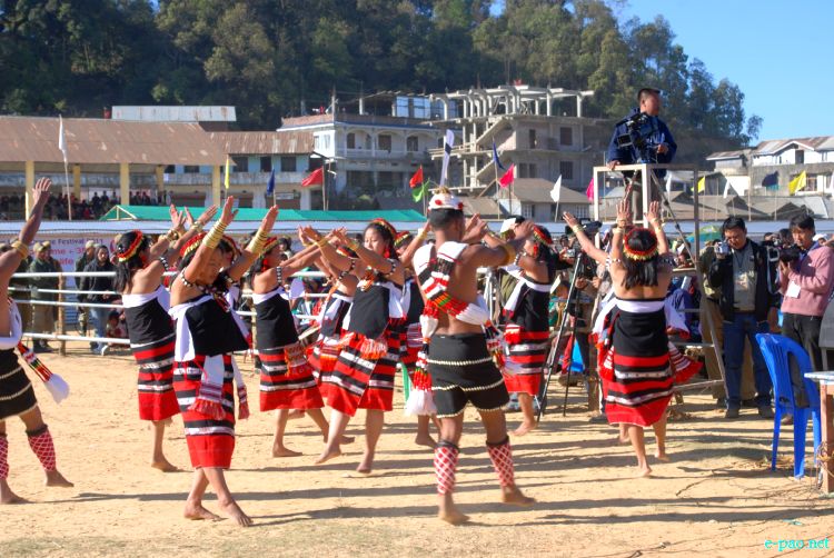 Zeliangrong Dance Presentation at 8th State Level Orange festival 2011 at Tamenglong :: 16 Dec 2011