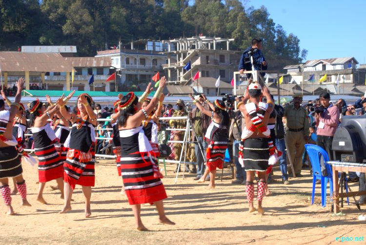 Zeliangrong Dance Presentation at 8th State Level Orange festival 2011 at Tamenglong :: 16 Dec 2011