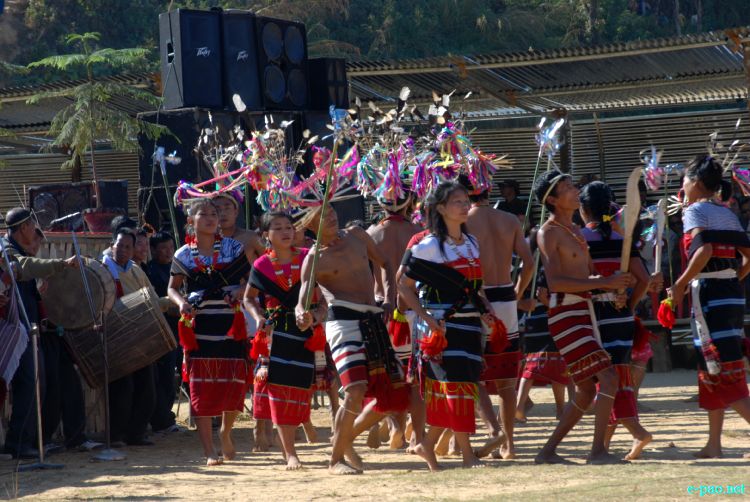 Zeliangrong Dance Presentation at 8th State Level Orange festival 2011 at Tamenglong :: 16 Dec 2011