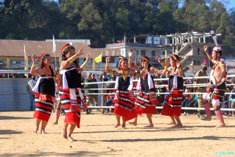 Zeliangrong Dance Presentation at 8th State Level Orange festival 2011 at Tamenglong :: 16 Dec 2011