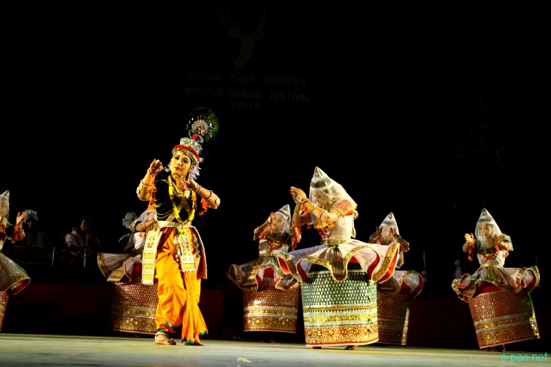 Basanta Ras performance at Manipur Sangai Festival 2012 (Day 2) :: 22 Nov 2012