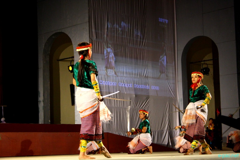 Thang Leiteng Haiba (group) performance at Manipur Sangai Festival 2012 (Day 2) :: 22 Nov 2012