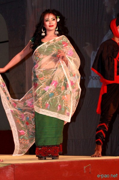 Fashion show featuring personalities of Manipur at Manipur Sangai Tourism Festival 2012 :: 29 Nov 2012