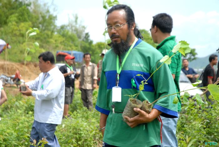Tree Plantation - 2nd edition of Mother Earth Memorial Month :: May 17 2010
