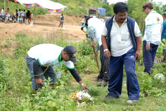 Tree Plantation - 2nd edition of Mother Earth Memorial Month :: May 17 2010