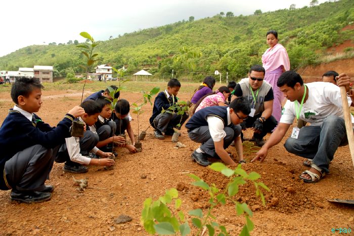 Tree Plantation - 2nd edition of Mother Earth Memorial Month :: May 17 2010