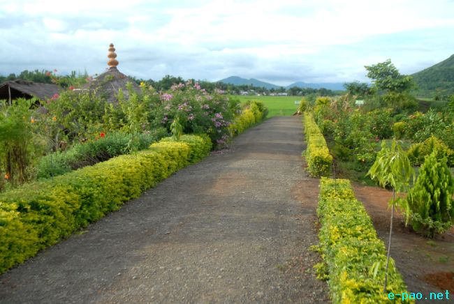 Kombirei leikol at Yaralpat :: August 2010