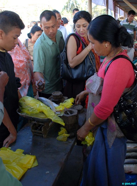 Fish Fair and Fish Crop Competition 2011 at Hatta Kangjeibung :: 27 October 2011