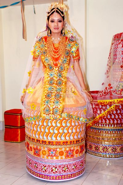 <i>Potloi</i> - Meitei Traditional Bridal Costume :: 2010