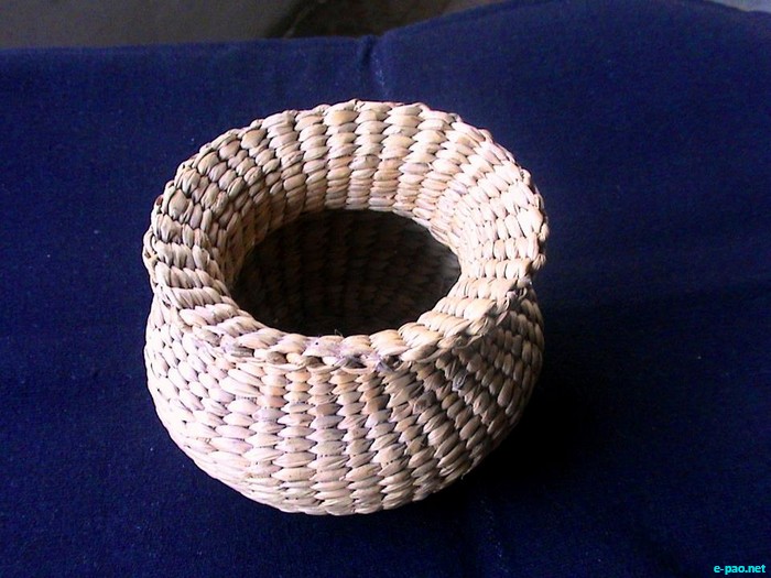 Handicrafts from Manipur - as taken by Sisir Banga  :: October, 2011