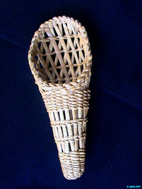 Handicrafts from Manipur - as taken by Sisir Banga  :: October, 2011