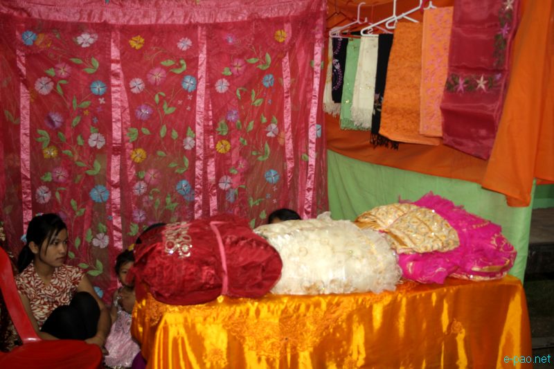 Craft Bazaar 2012 at  Tiddim Ground, Airport Road, Kwakeithel :: 29 March - 5 April 2012