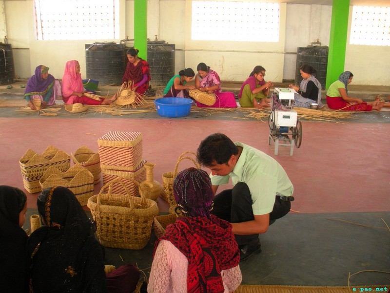 Women Empowerment Programme on Kouna Craft at Thoubal :: April 21 to May 5 2012