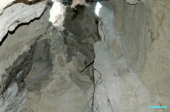 Khangkhui Cave Expedition :: April 2009