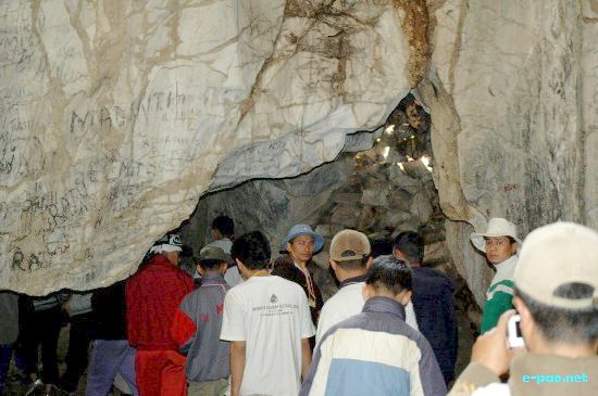 Khangkhui Cave Expedition :: April 2009