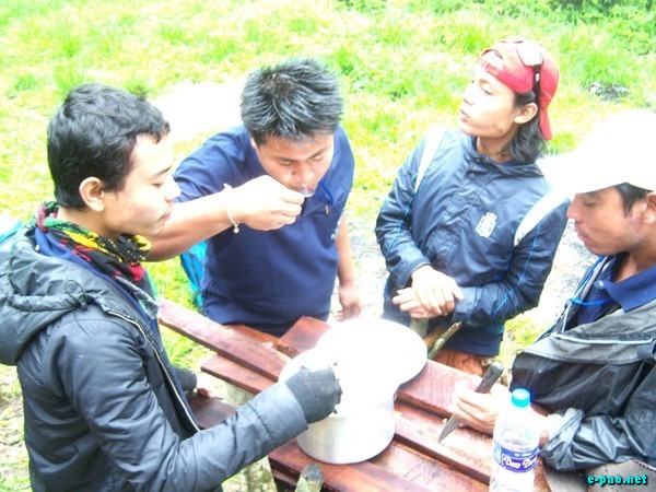 Mount Iso and Dzuko Valley Expedition (YAFM) :: July 2009