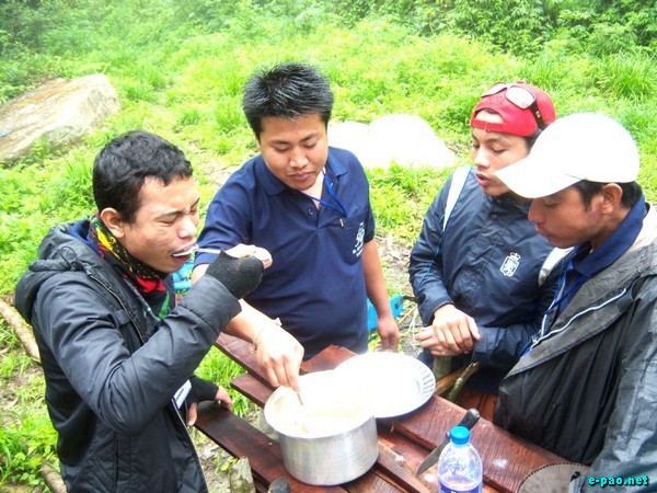 Mount Iso and Dzuko Valley Expedition (YAFM) :: July 2009