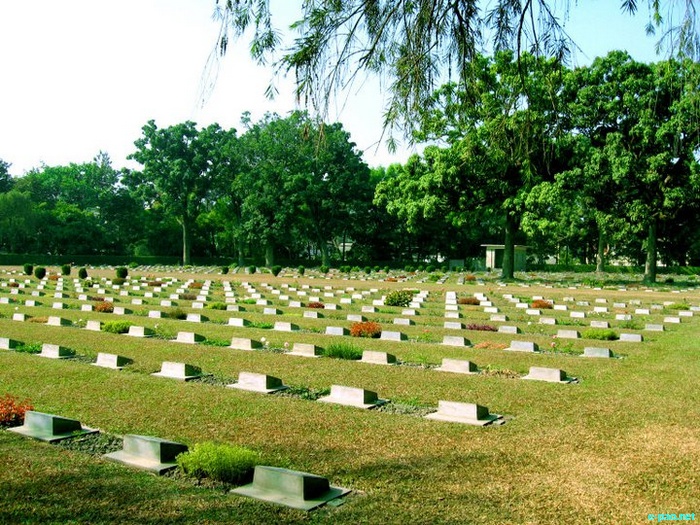 II World War Cemetry, Imphal :: 2011