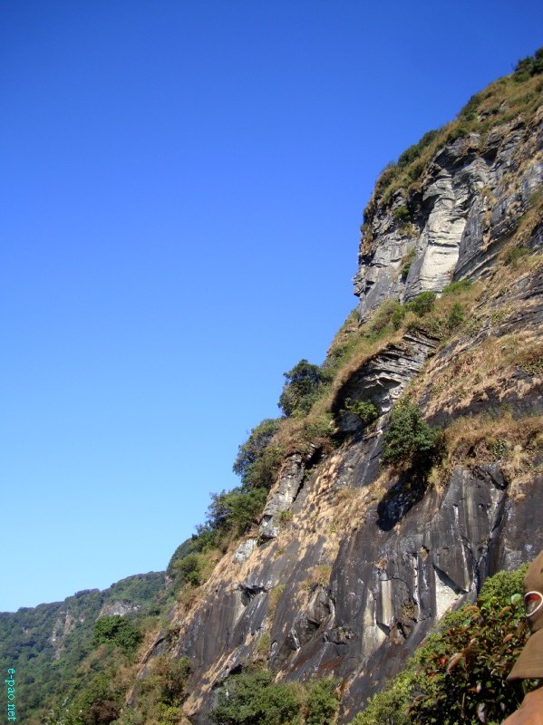 IT Road, Tamei, Magulong Kisha hill and Gaidelu Cave Exploration  during Sangai Tourism Festival 2012 :: November 2012