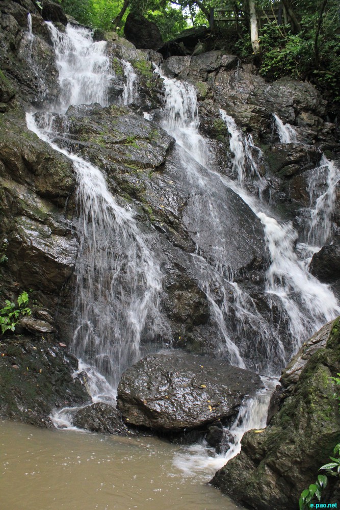 Ngaloi Water Fall, Ngaloi MOUl Village at Churachandpur and surrounding landscape of Churachandpur :: August 2012