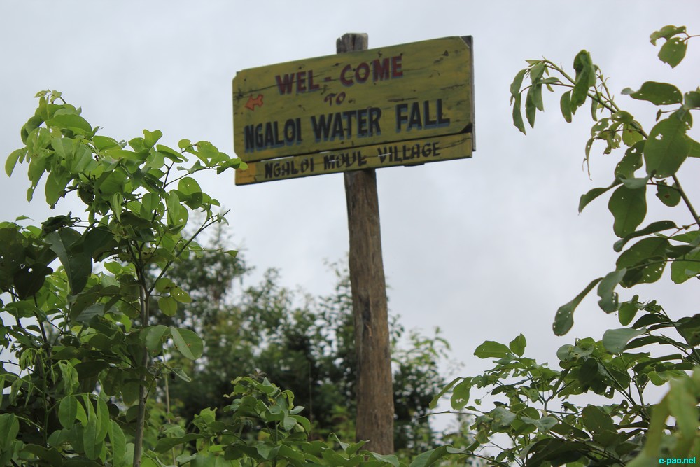 Ngaloi Water Fall, Ngaloi MOUl Village at Churachandpur and surrounding landscape of Churachandpur :: August 2012