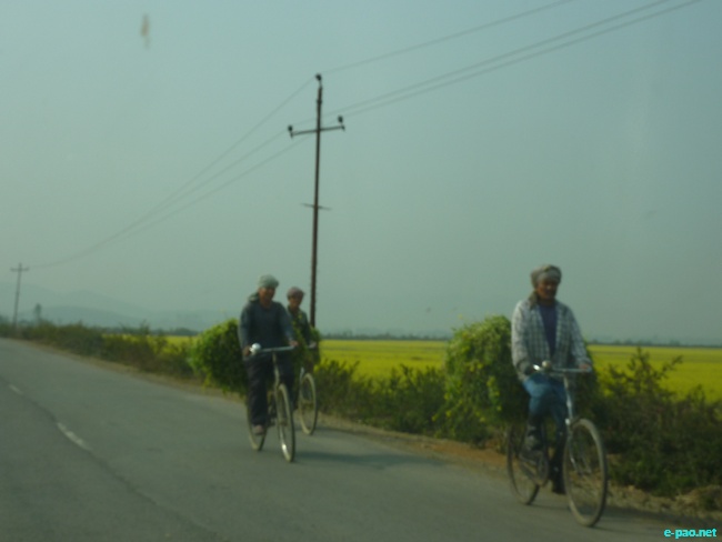 Road in and around Imphal :: March 2010