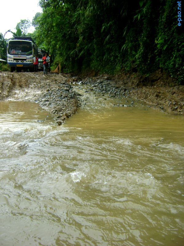 Deplorable condition of NH-53, Imphal-Jiribam Road :: July 2010